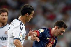 Ronaldo a Messi ve finále španělského superpoháru Real - Barcelona