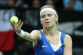 Česká tenistka Lucie Šafářová ve finále Fed Cupu 2012 proti Srbce Jeleně Jankovičové.