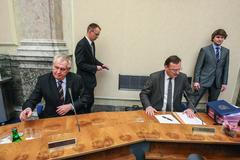 Miloš Zeman poprvé na jednání vlády