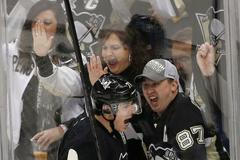 Utkání NHL Pittsburgh vs. Philadelphia (Jevgenij Malkin)