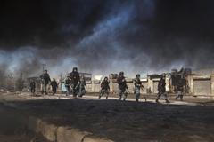 Afghánci protestovali proti pálení koránu na základně USA