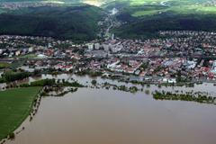 Letem nad zatopeným světem