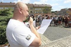 Vítkov demonstrace Romové