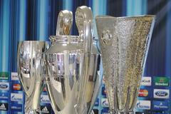 Poháry pro vítěze Ligy mistrů, Superpoháru a Evropské ligy