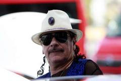 Carlos Santana