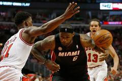 LeBron Jamev v playoff NBA 2013
