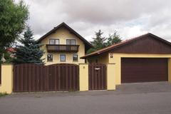 Nemovitosti z kauzy Davida Ratha - dům Kateřina Pancová a Petr Kott