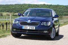 Škoda Superb 2013