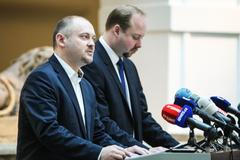 Michal Hašek a Jeroným Tejc rezignují na stranické funkce