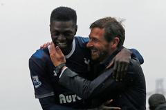 Radost Tottenhamu: Villas-Boas a Adebayor