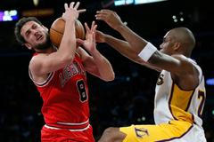 Los Angeles Lakers vs Chicago Bulls (Belinelli vs Meeks)