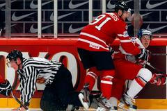 Hokej, MS 2013, Česko - Kanada: Tomáš Hertl (vpravo) - Steven Stamkos