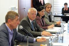 První zasedání klubu ANO