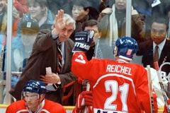 VIDEO Semifinálové nájezdy s Kanadou v Naganu