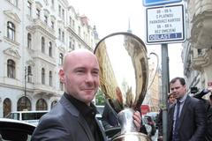 Tomáš Vlasák dostal hodinky od DIC