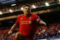 Steven Gerrard se raduje z gólu