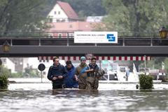 Srovnání / Německo / Povodně / Pirna / 4.6.