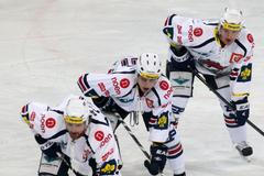 Extraliga, Sparta Praha - Piráti Chomutov