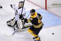 Video vítězného gólu rozhodujícího zápasu série Boston - Pittsburgh