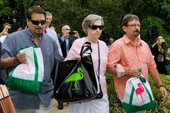 Gloria C. Mackenzie (84) si odnáší rekordní výhru