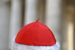 církev - kardinál - ilustrační foto