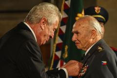 Státní vyznamenání - plukovníkov Pavlel Vranský