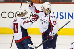 NHL, utkání Philadelphie - Washington (Erat a Bäckström)