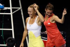Tenisová exhibice v Hongkongu (Caroline Wozniacká a Agnieszka Radwaňská)