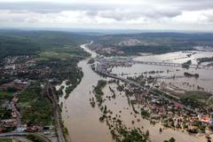 Letem nad zatopeným světem