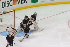 Podívejte se na branku, kterou vstřelil Bergeron po parádní nahrávce Jágra