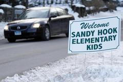 newtown - usa - sandy hook - leden 2013