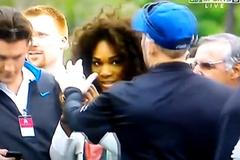 Neúspěšný pokus Sereny Williamsové vyfotit si Tigera Woodse