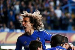 Radost Davida Luize a jeho spoluhráčů z Chelsea v semifinále Evropské ligy