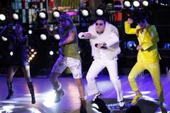 silvestr new york psy gangnam style