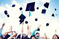 Educo Uni_absolventi