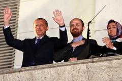 Turecký premiér Recep Erdogan po vítězných komunálních volbách