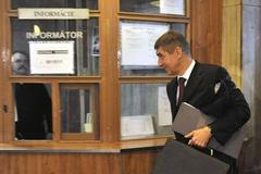 babiš u soudu v bratislavě