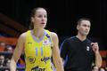 Basketbalistka ZVVZ USK Praha Kateřina Elhotová v utkání 1. kola Evropské ligy proti Salamance.
