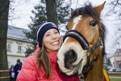 Eva Samková při oslavách olympijského zlata ve Vrchlabí