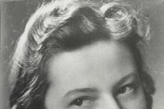 Fotogalerie popravených žen - pomocnic parašutistů