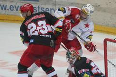 Hokej, extraliga, Slavia - Mountfield HK: Pavel Kantor a René Vydarený