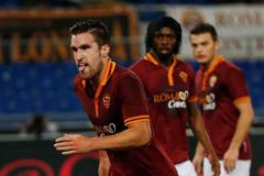 Kevin Strootman se raduje z branky AS Řím v Serii A