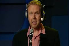 VIDEO Na stojáka - Hokejový zápas ve znakové řeči