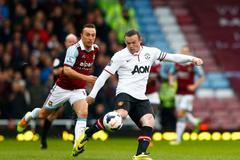 Video: Rooney se proti West Hamu trefil téměř z půlky