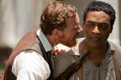 12 let v řetězech - 12 Years A Slave - Official Trailer (HD) Chiwetel Ejiofor, Michael Fassbender