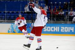 Česko - Slovensko: Roman Červnka slaví gól na 2:0