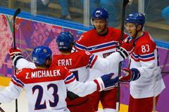 Česko - Lotyšsko: Martin Erat (91), Zbyněk Michálek (23), Aleš Hemský (83) a David Krejči