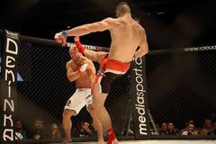 Celý zápas Jiřího Procházky s Martinem Šolcem