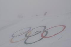 Mlha hustá tak, že by se dala krájet. Proč se hry zastavily?