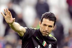 Buffon slaví výhru Juventusu